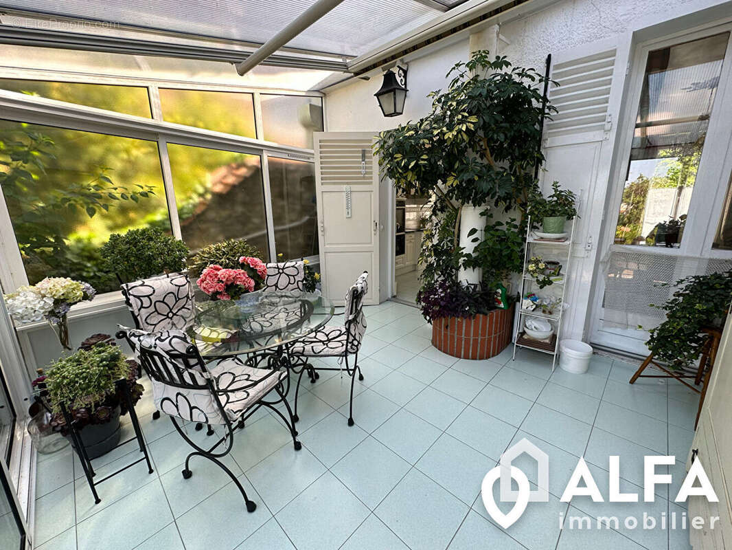 Maison à MONTMORENCY