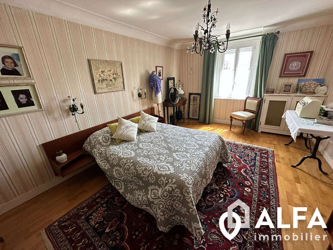 Maison à MONTMORENCY