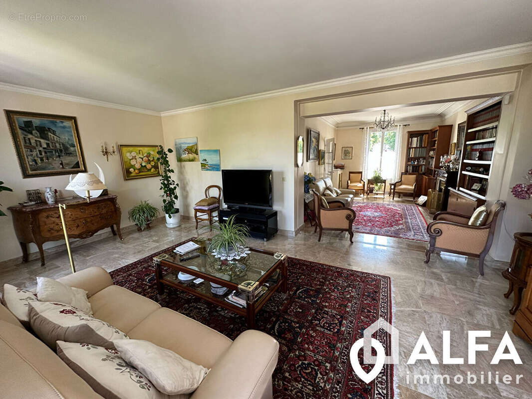 Maison à MONTMORENCY