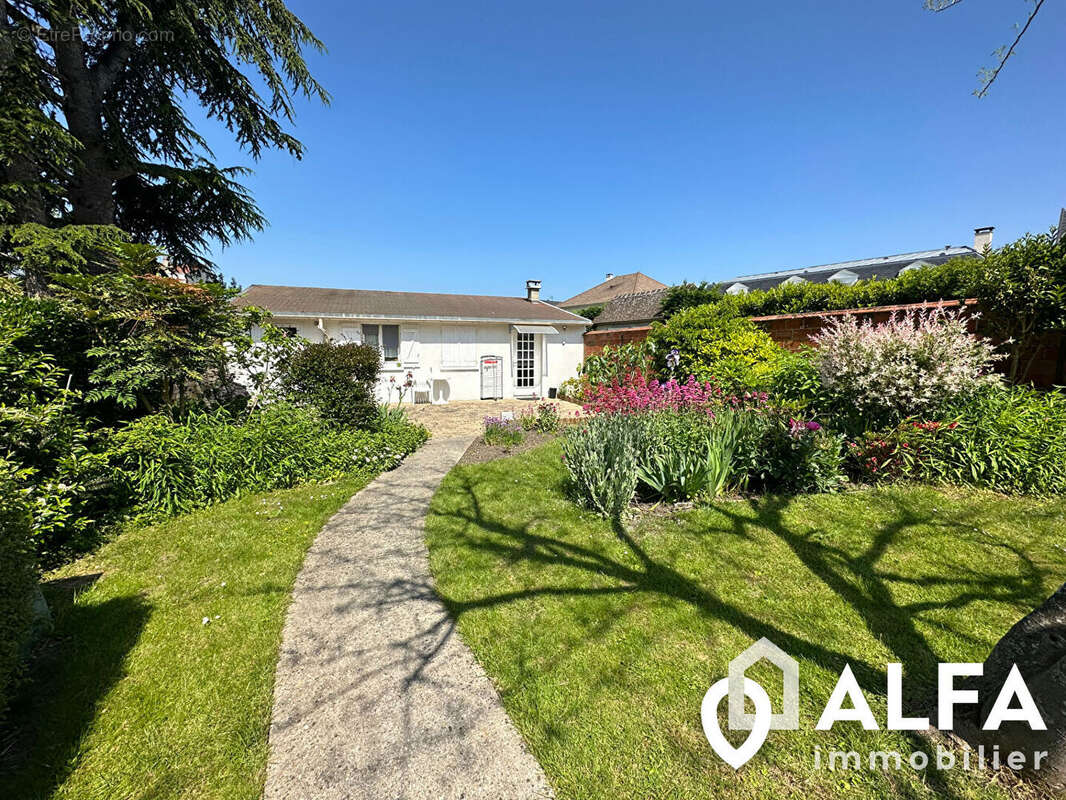 Maison à MONTMORENCY