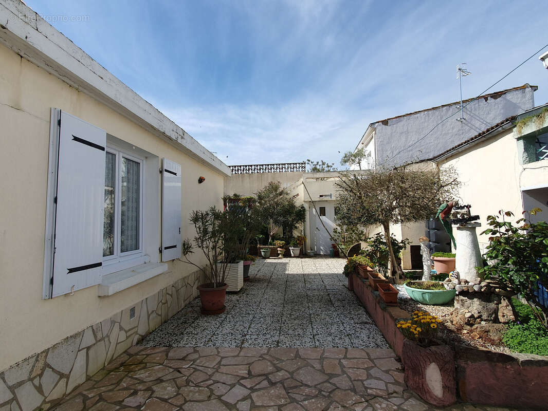 Appartement à L&#039;AIGUILLON-SUR-MER