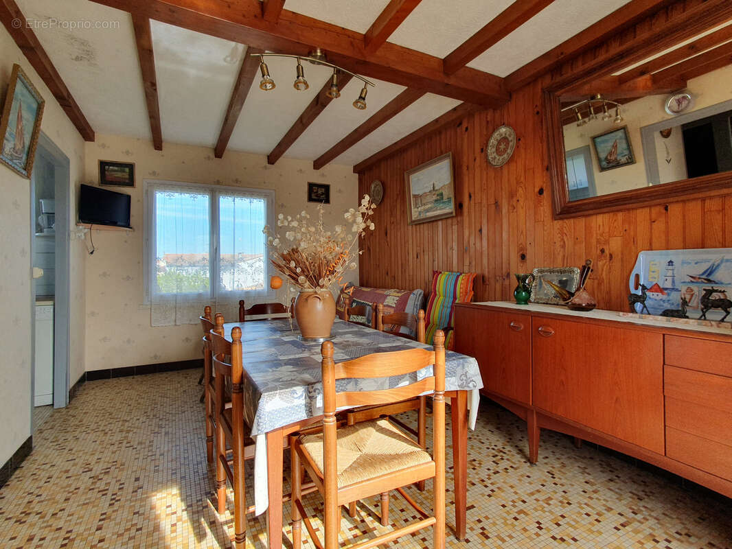 Appartement à L&#039;AIGUILLON-SUR-MER