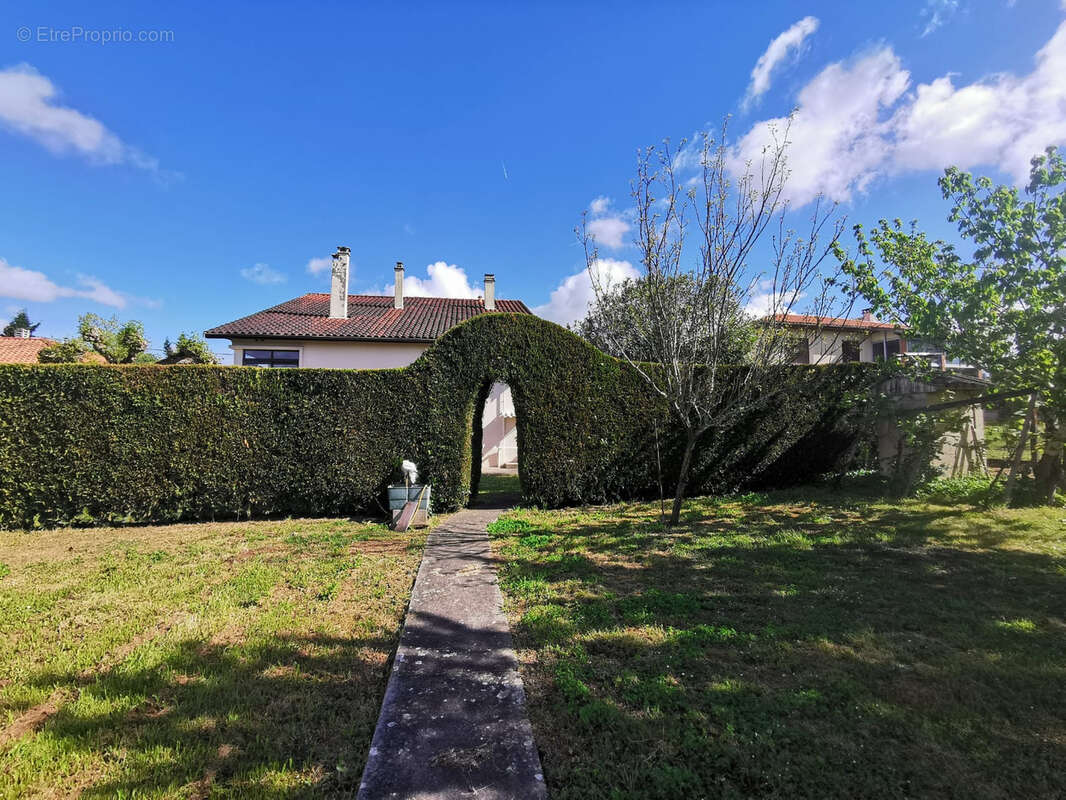 Maison à CARIGNAN-DE-BORDEAUX