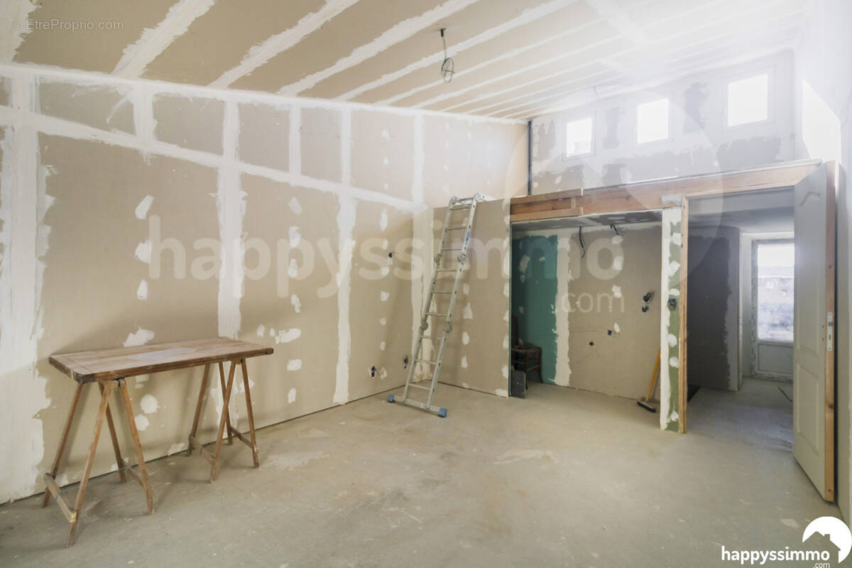 Maison à CAMPS-LA-SOURCE