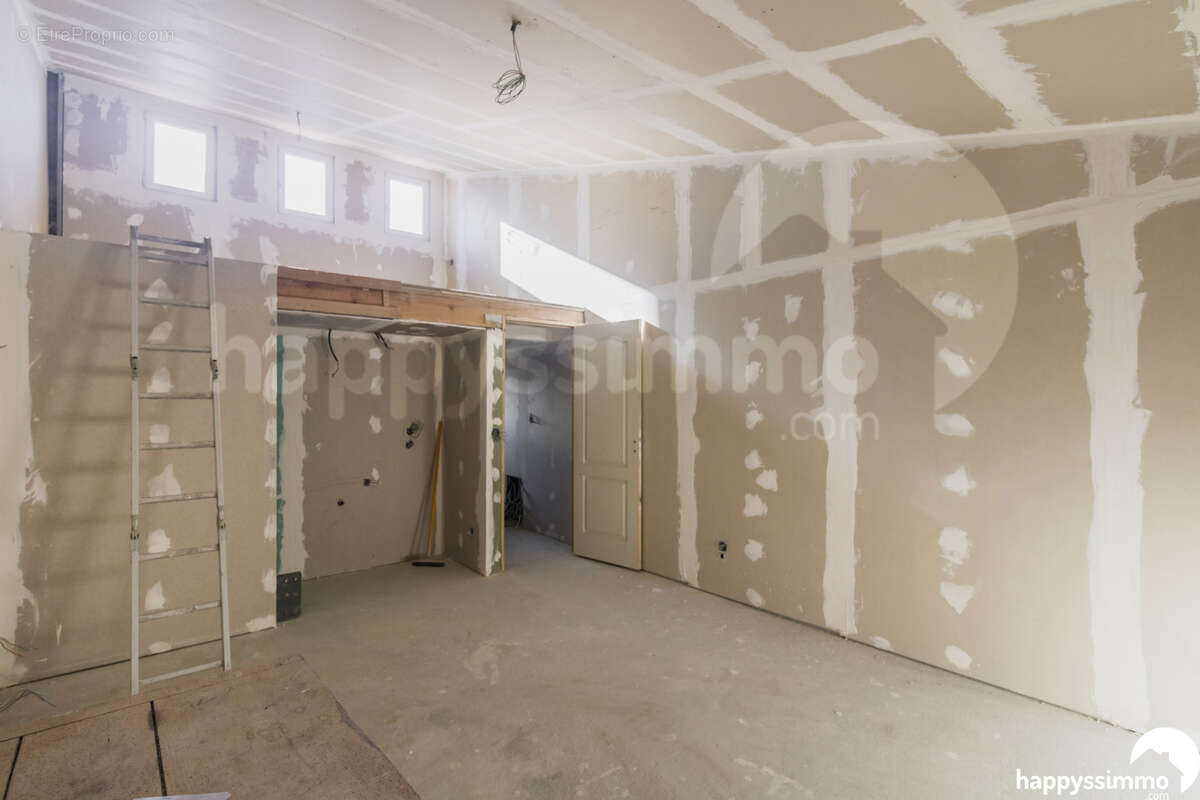 Maison à CAMPS-LA-SOURCE