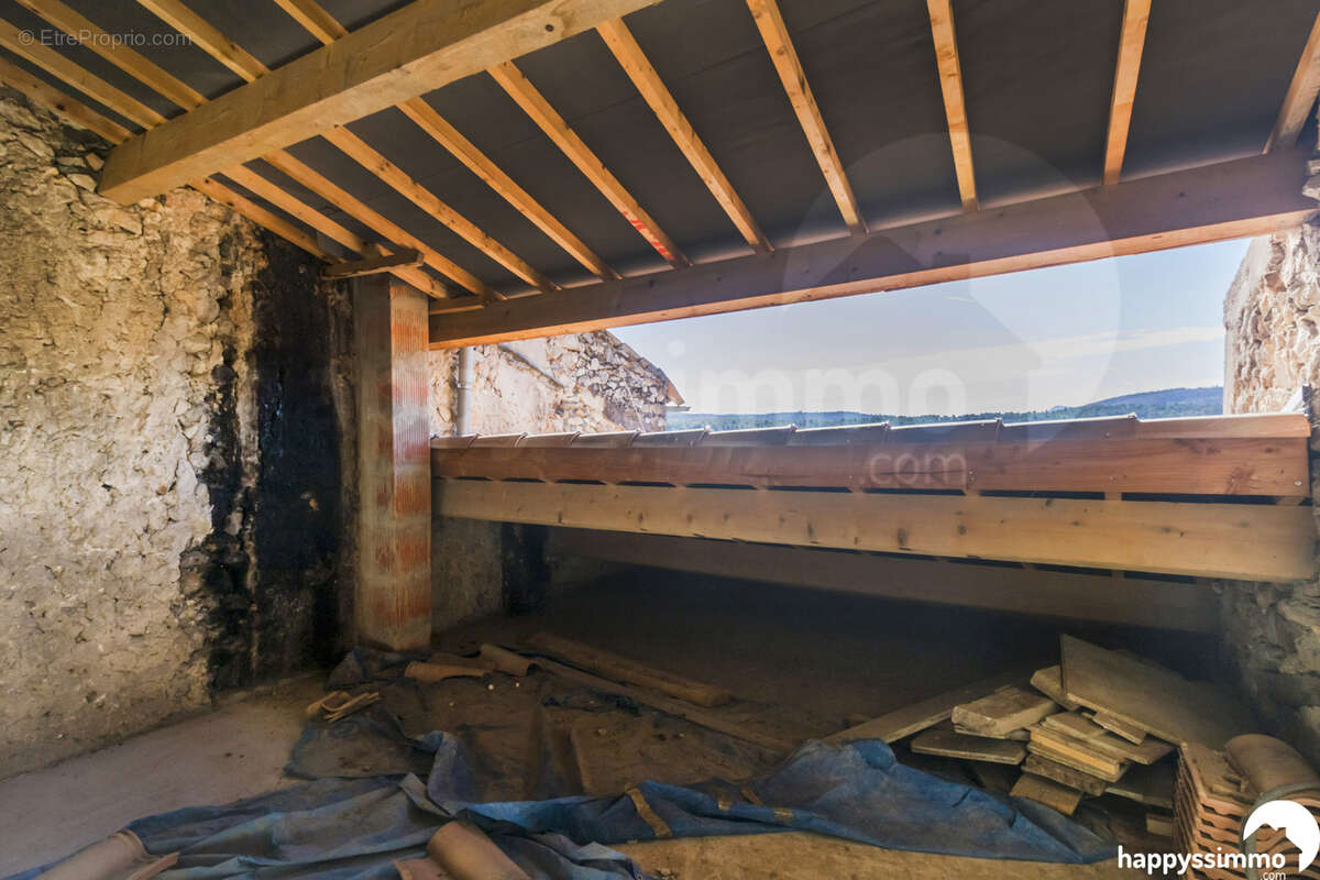 Maison à CAMPS-LA-SOURCE