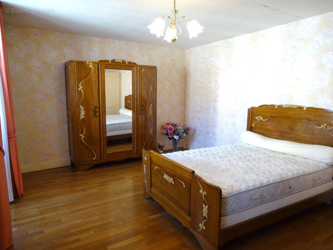 Maison à CHATILLON-SUR-SEINE