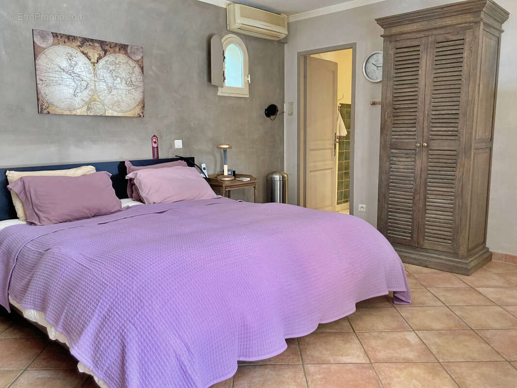 Maison à VAISON-LA-ROMAINE