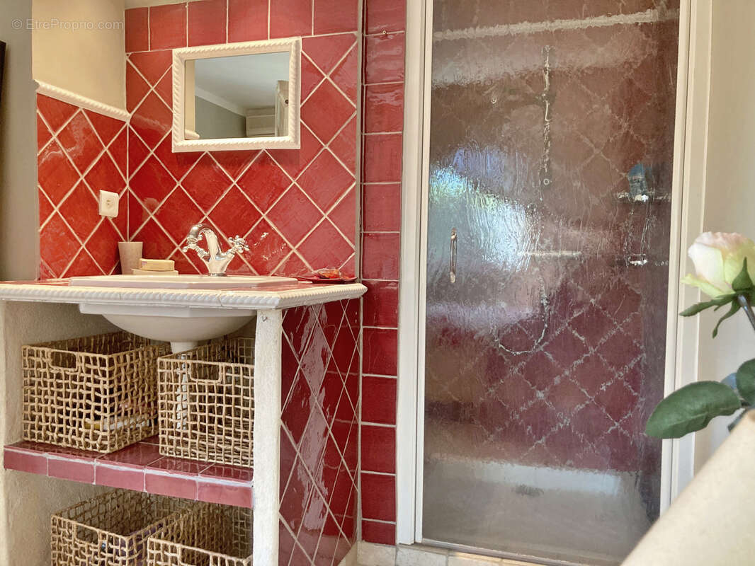 Maison à VAISON-LA-ROMAINE