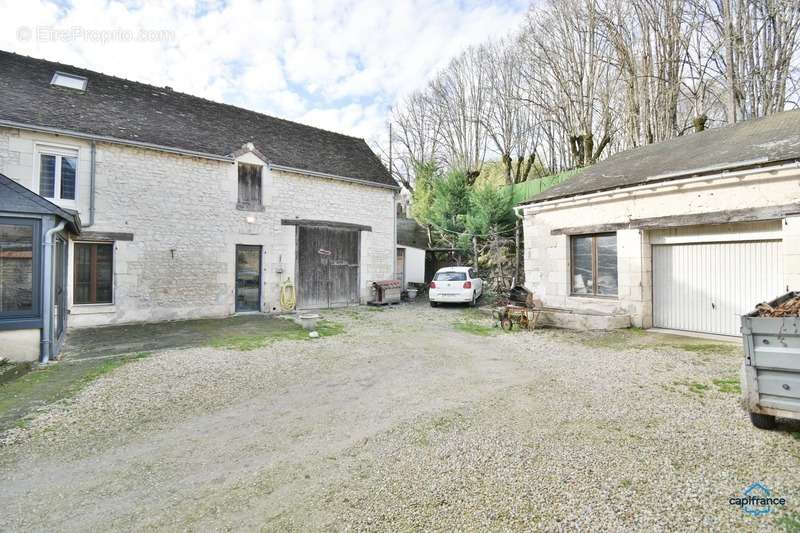 Maison à PALLUAU-SUR-INDRE