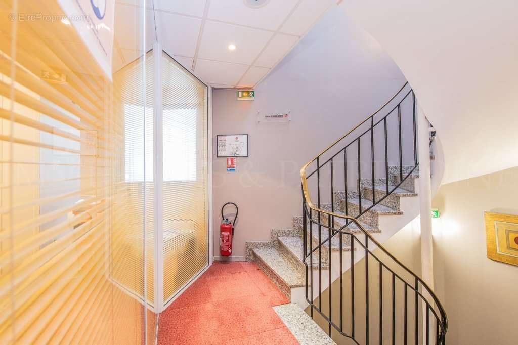 Appartement à JOUY-EN-JOSAS