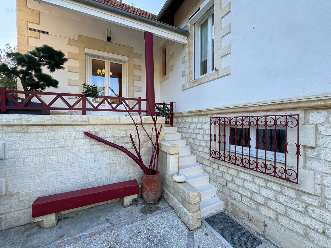 Maison à SAINT-PALAIS-SUR-MER