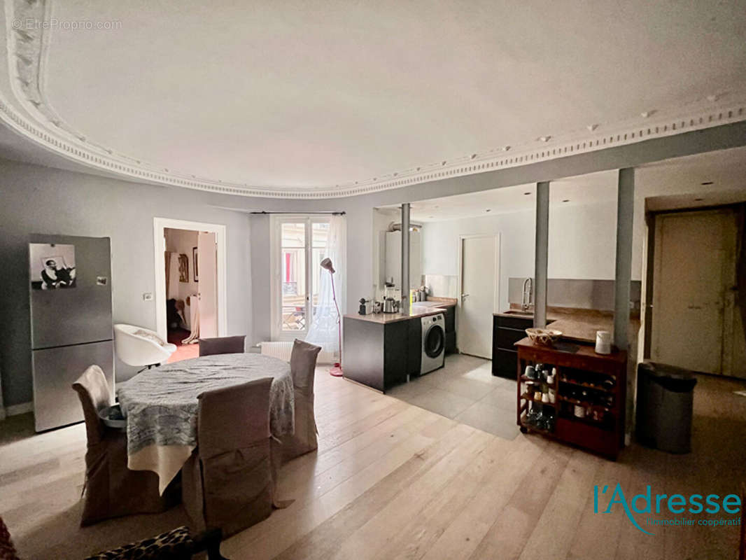 Appartement a louer paris-11e-arrondissement - 4 pièce(s) - 103 m2 - Surfyn