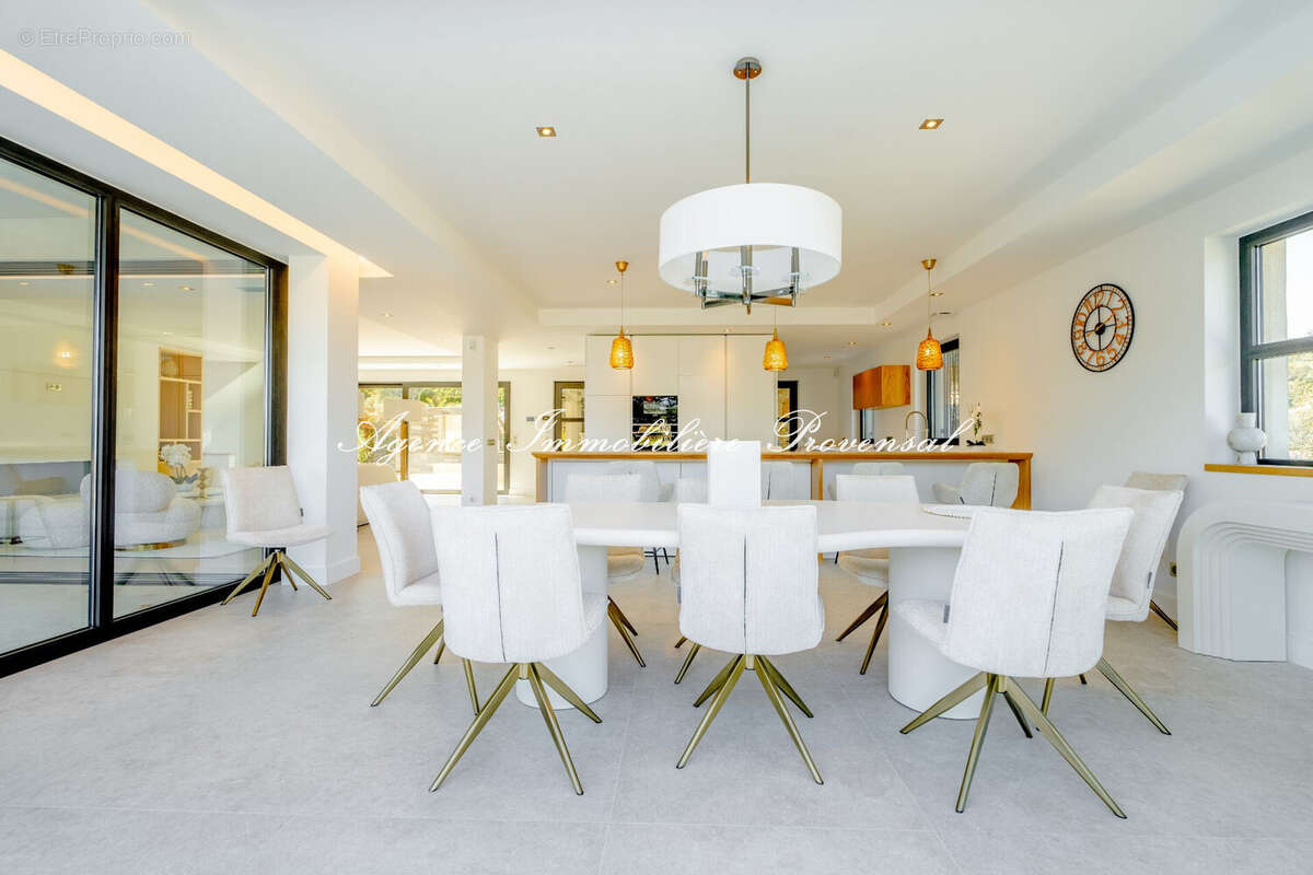 Maison à SAINTE-MAXIME