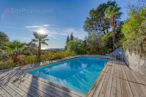 Maison à LA CROIX-VALMER