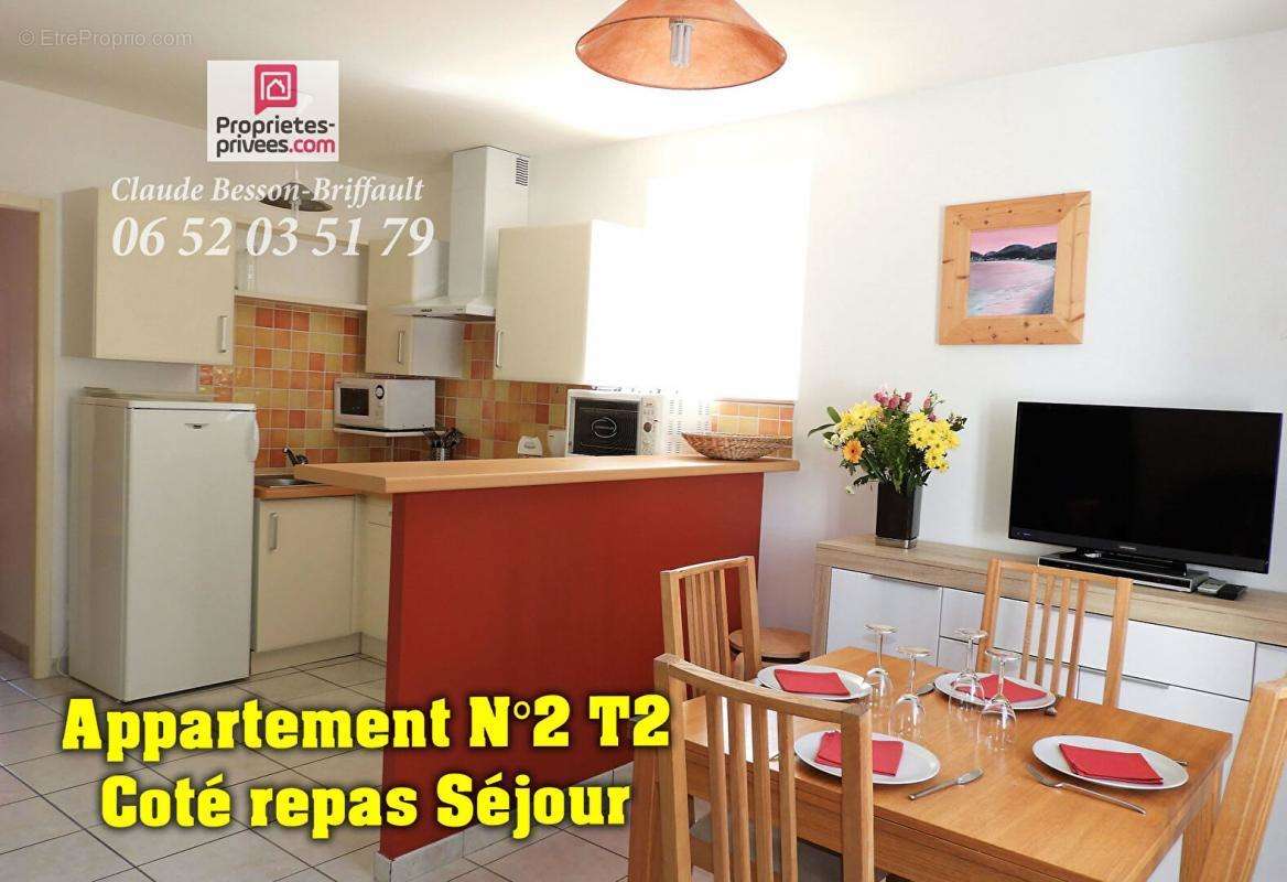 Appartement à AVENE