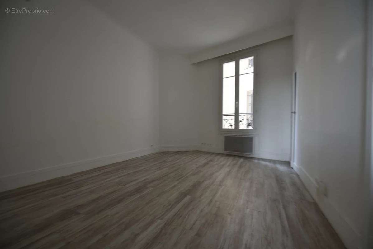 Appartement a louer levallois-perret - 2 pièce(s) - 25 m2 - Surfyn