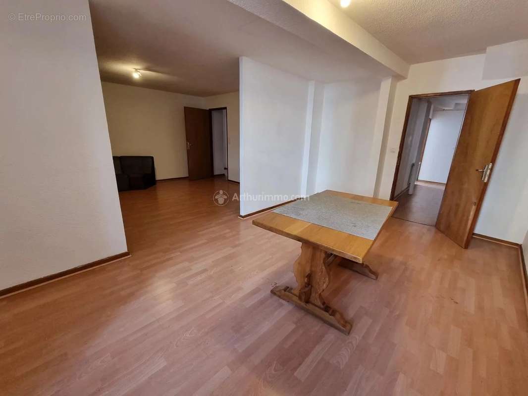 Appartement à NEUFCHATEAU