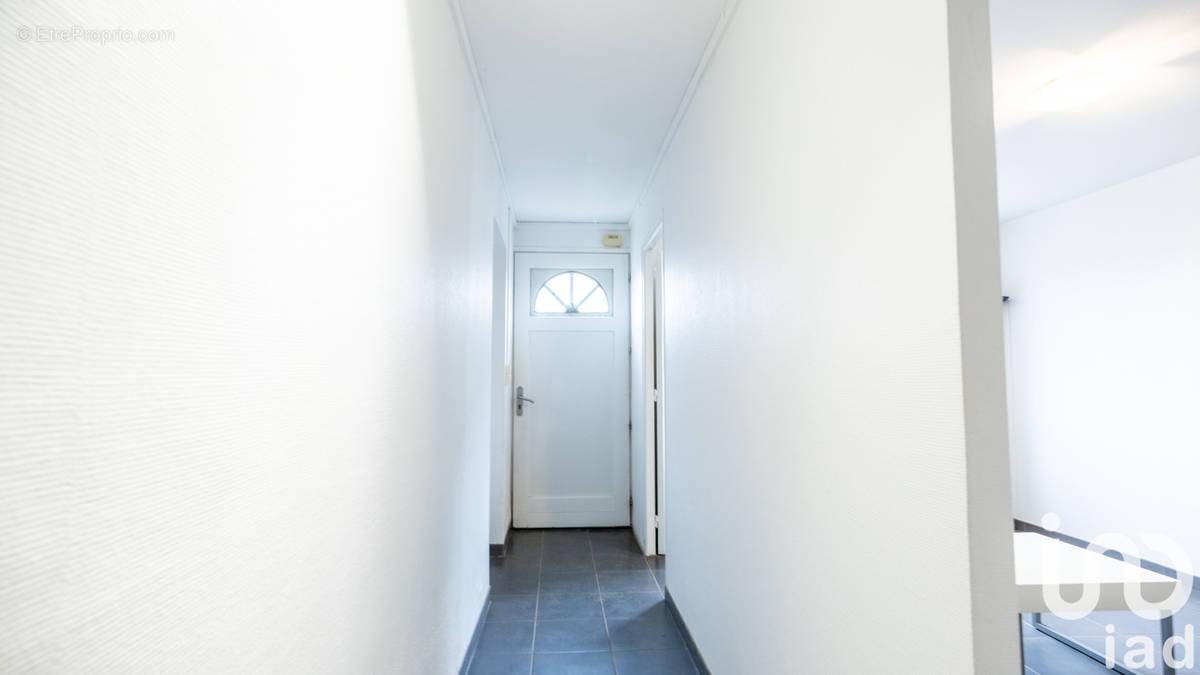 Photo 1 - Appartement à SAINT-DENIS-DE-L&#039;HOTEL