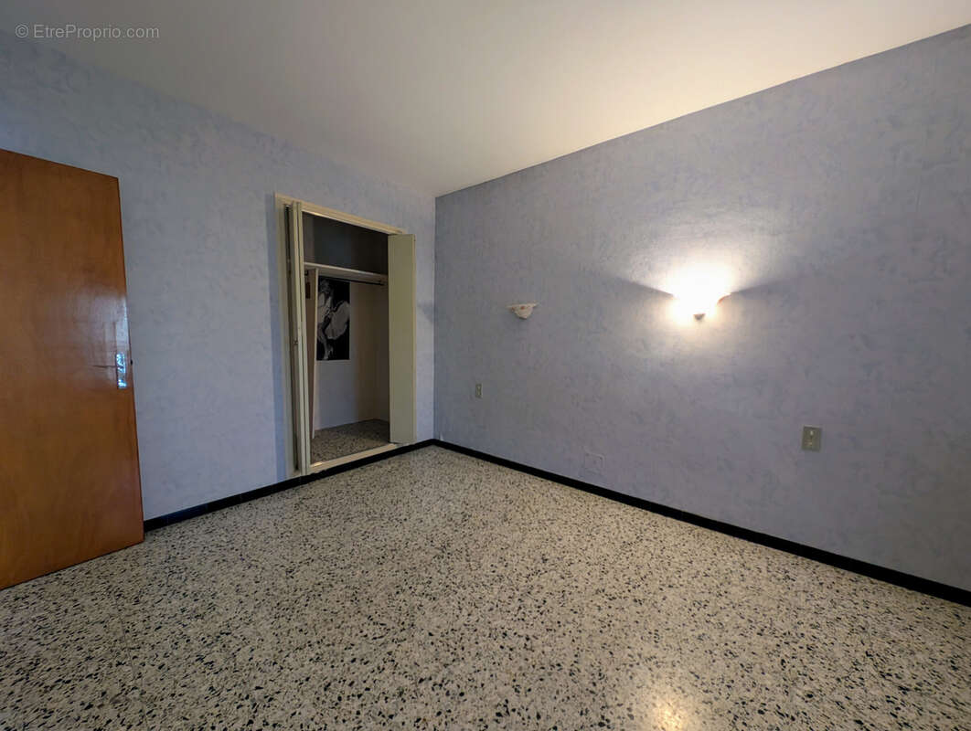 Maison à LEZIGNAN-CORBIERES