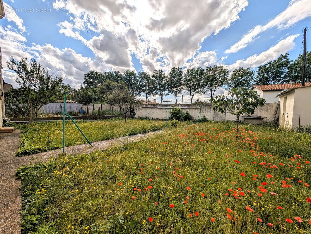 Maison à LEZIGNAN-CORBIERES