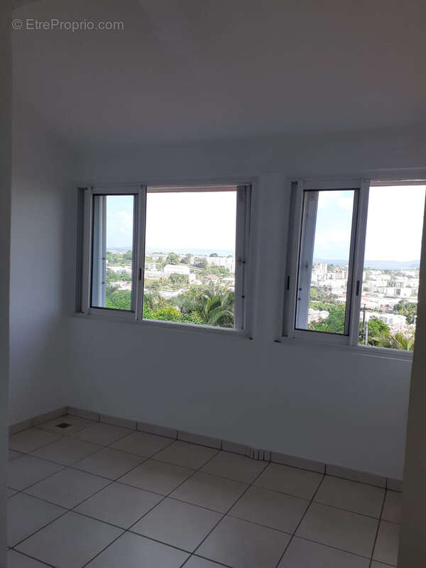 Appartement à FORT-DE-FRANCE