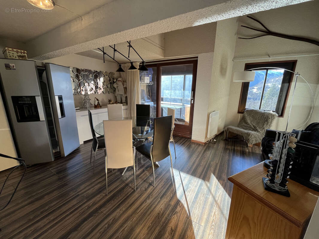 Appartement à SAINT-PONS