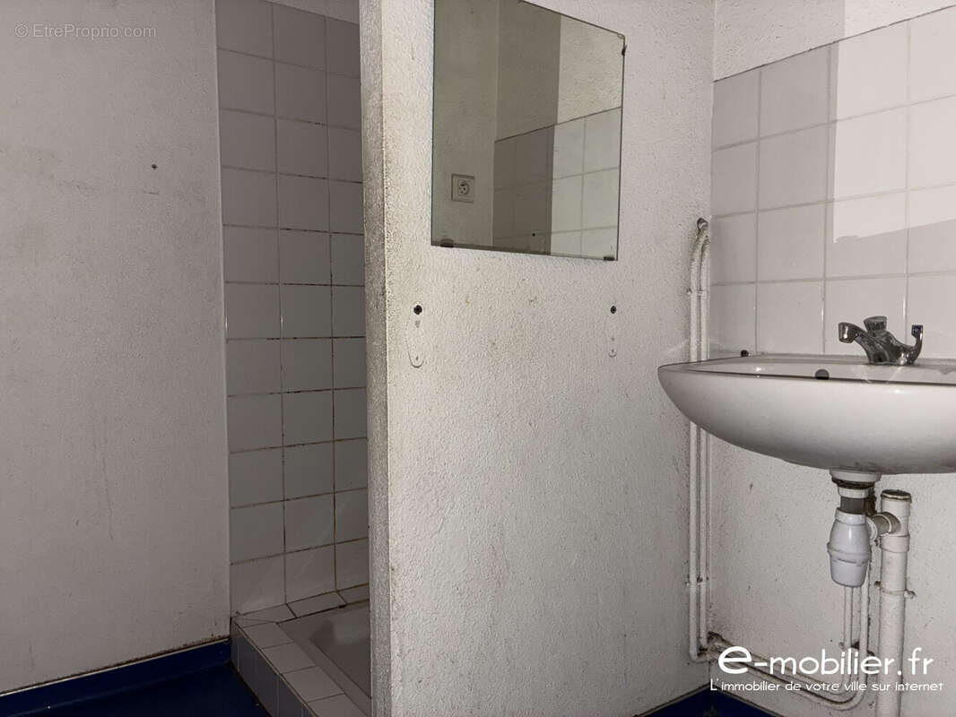 Maison à SAINT-ALBAN-LES-EAUX