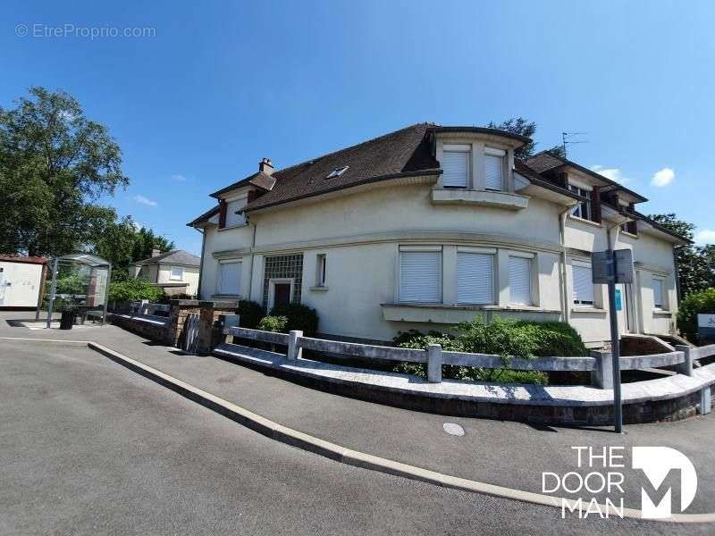 Maison à VILLAINES-LA-JUHEL