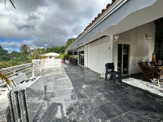 Maison à FORT-DE-FRANCE