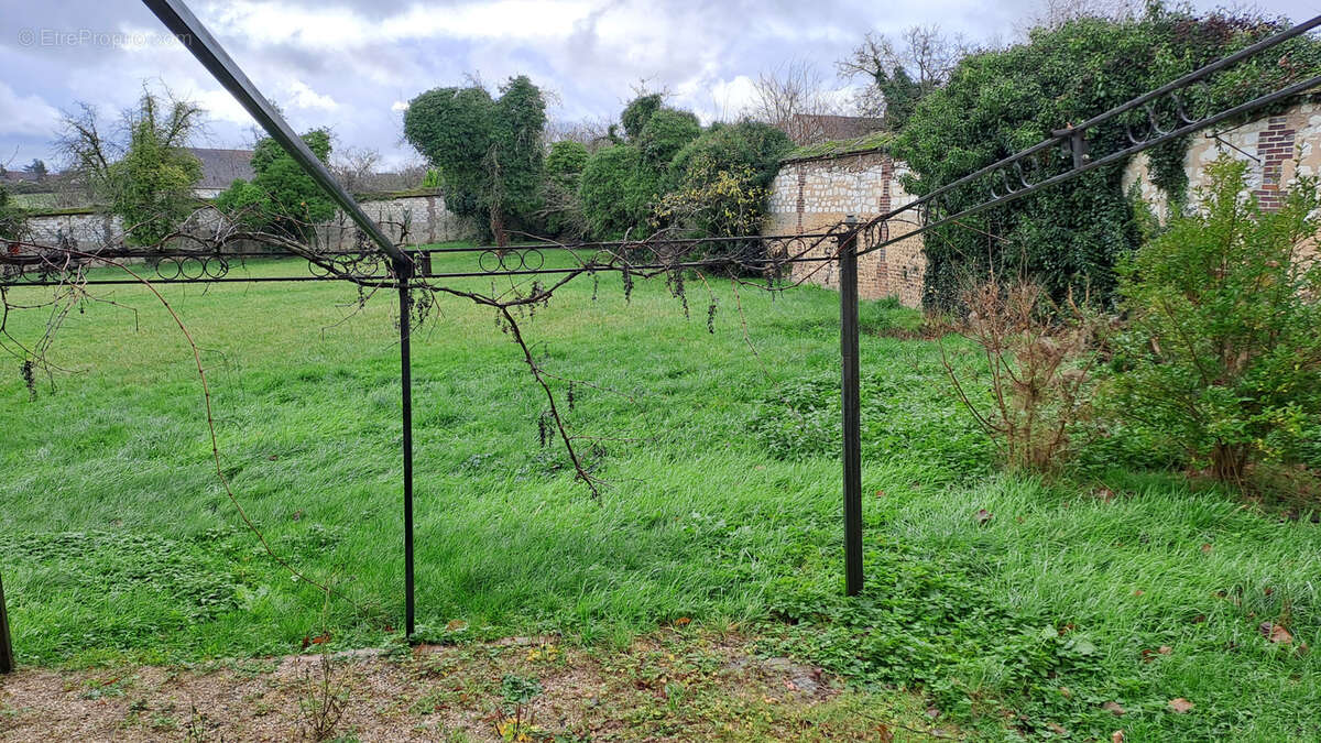 Maison à CHAMPVALLON