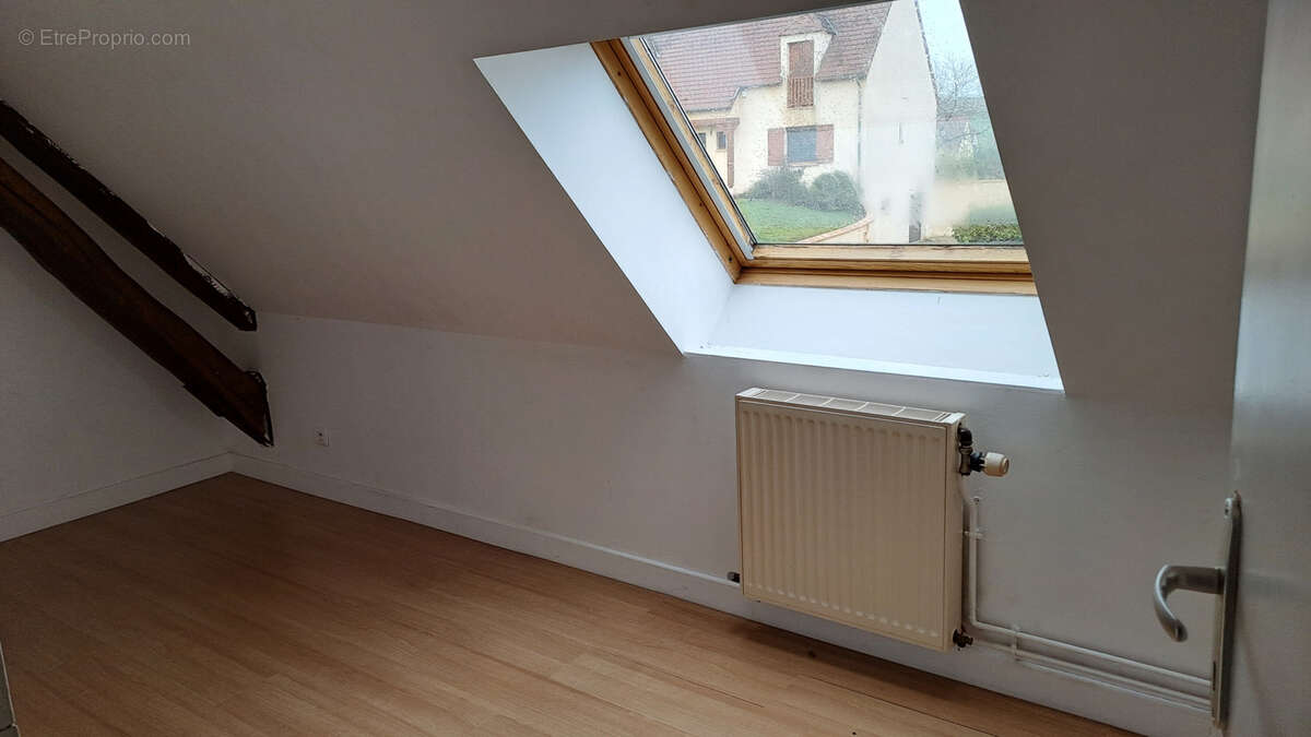 Maison à CHAMPVALLON