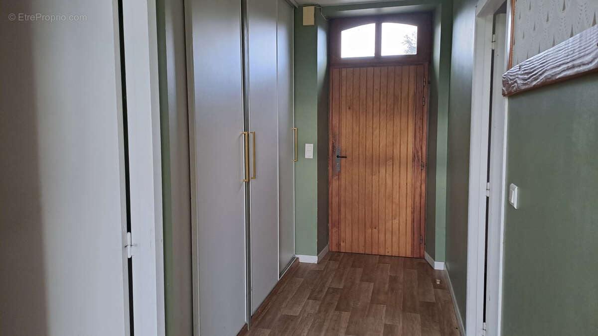 Maison à CHAMPVALLON