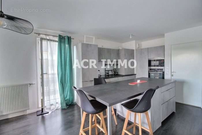 Appartement a vendre  - 5 pièce(s) - 81 m2 - Surfyn