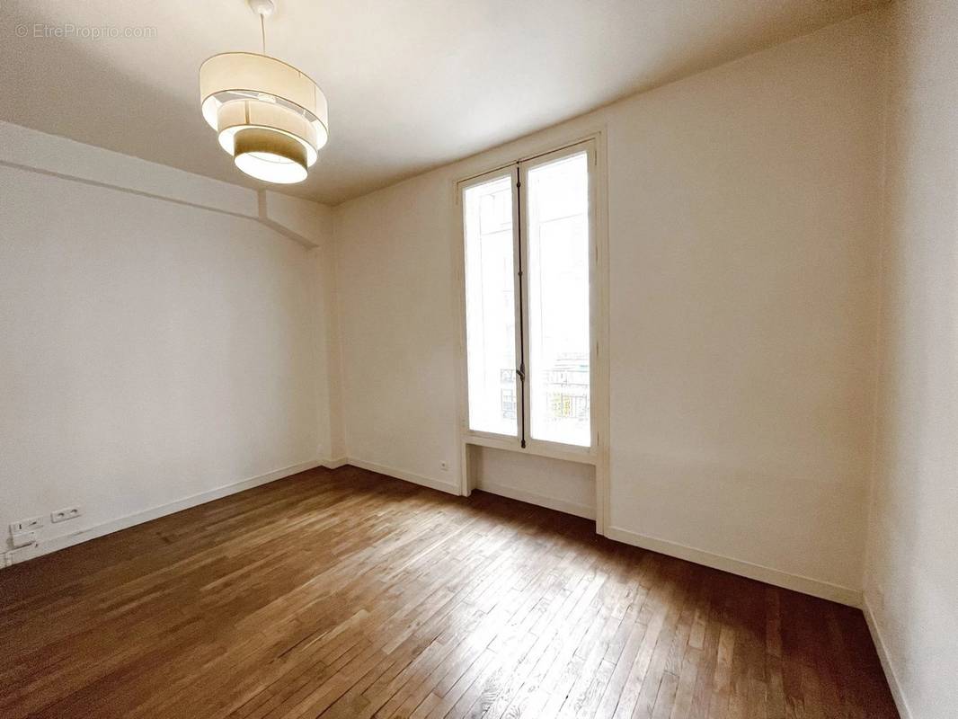 Appartement a louer paris-9e-arrondissement - 1 pièce(s) - 29 m2 - Surfyn