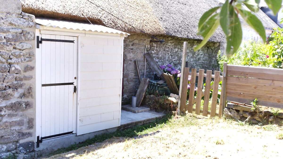 Maison à LA TURBALLE