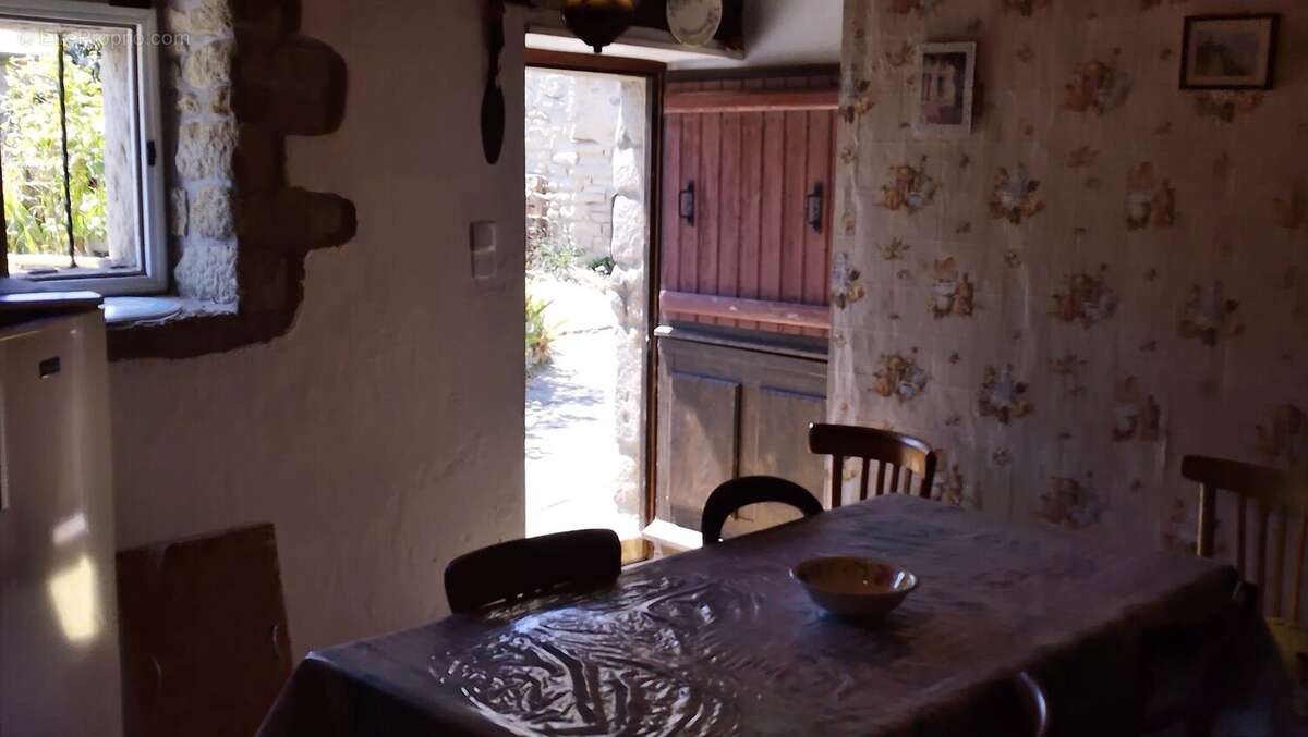 Maison à LA TURBALLE