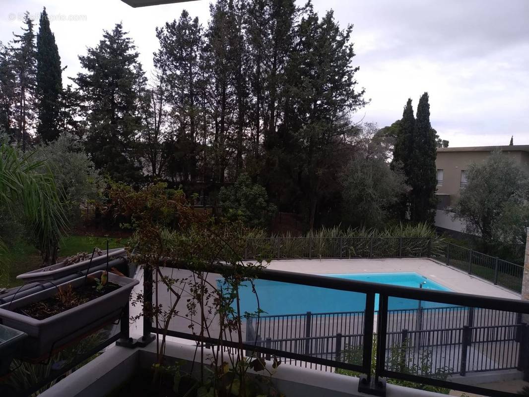 Appartement à MOUGINS