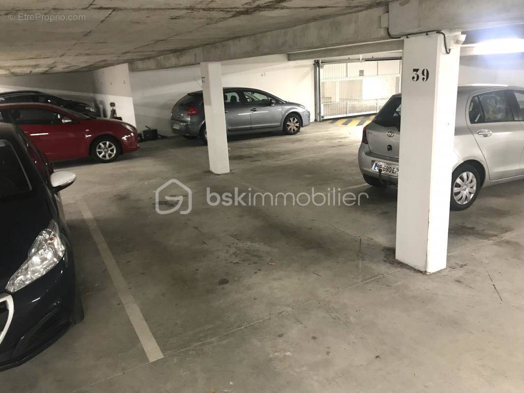 Parking à CAPINGHEM