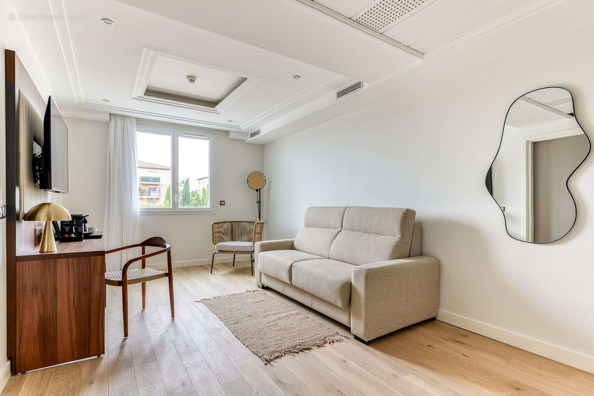 Appartement à JUVIGNAC