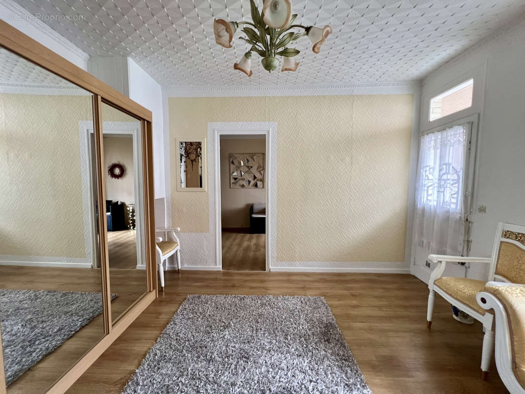 Maison a vendre  - 3 pièce(s) - 52 m2 - Surfyn