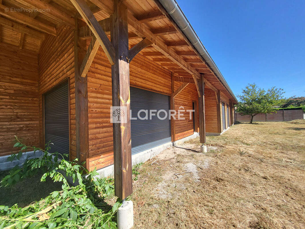 Maison à SAINTE-EULALIE-EN-BORN