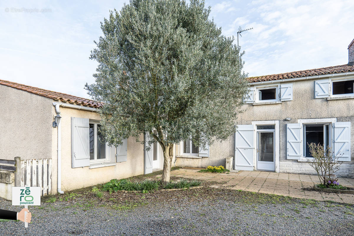 Maison à SAINT-AUBIN-LA-PLAINE