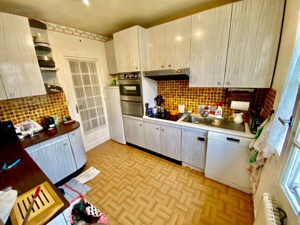 Maison a vendre  - 6 pièce(s) - 110 m2 - Surfyn