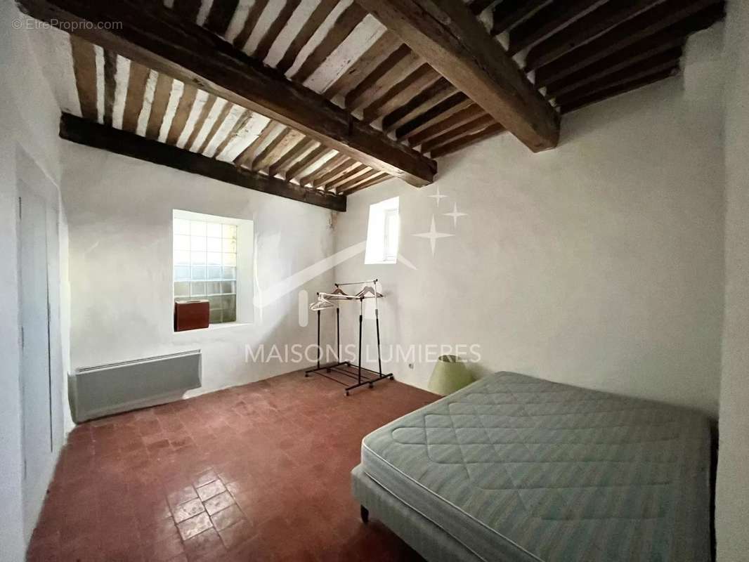 Appartement à BONNIEUX