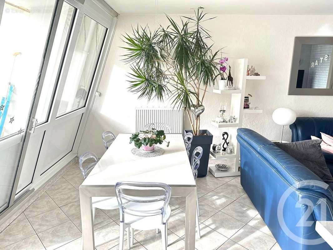 Appartement a louer sannois - 4 pièce(s) - 89 m2 - Surfyn