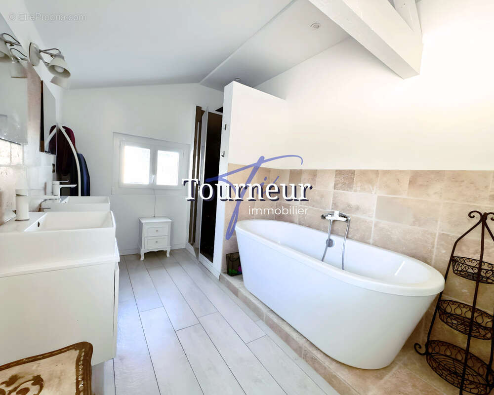 Appartement à SANARY-SUR-MER