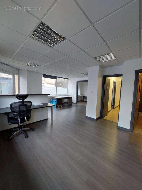 Commerce à SAINT-DIE-DES-VOSGES