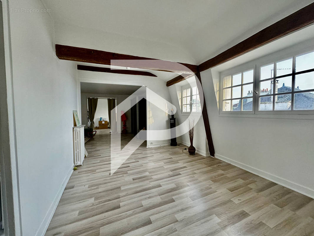 Appartement 4 pièce(s) 82 m²à vendre Montmorency