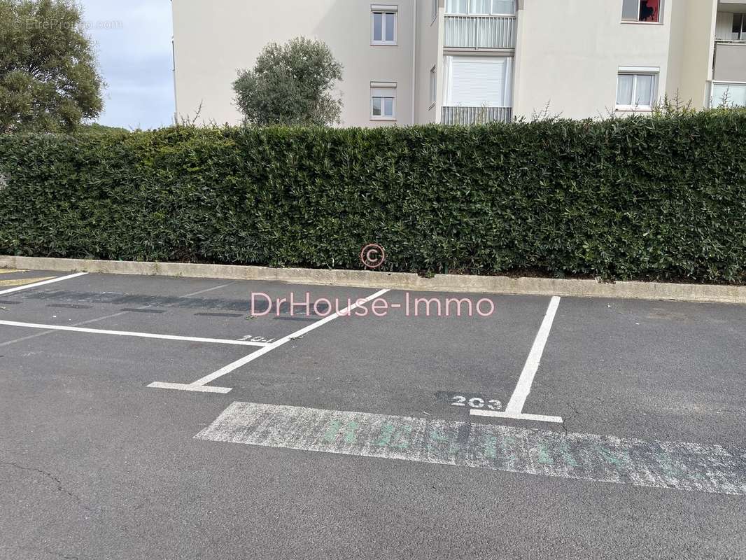 Parking à AGDE